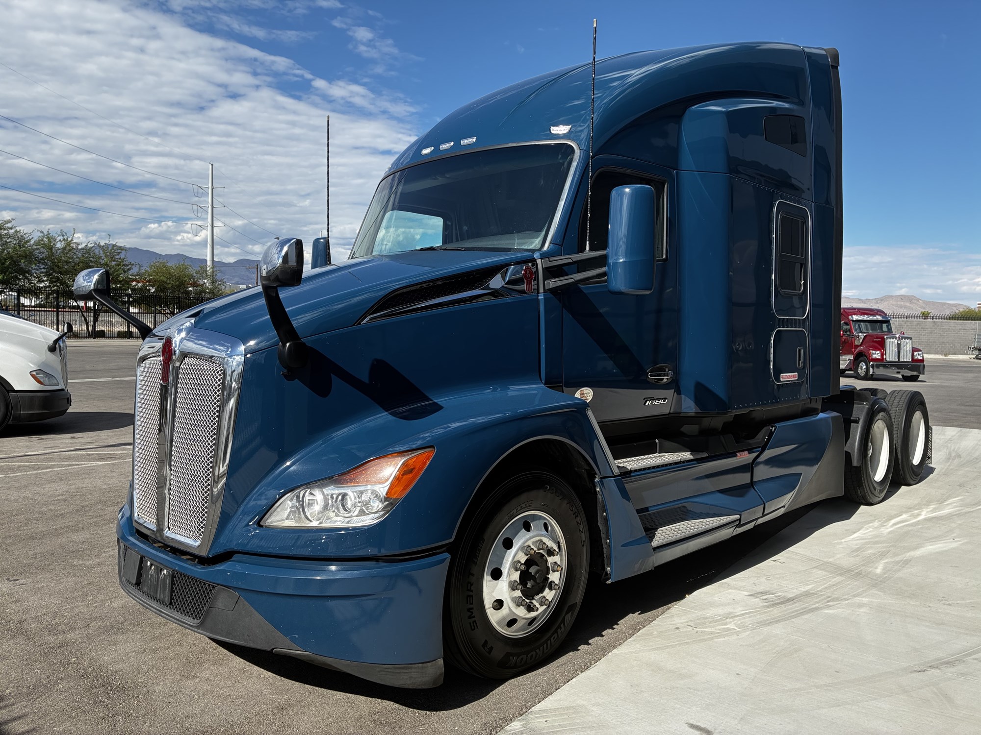 2023 Kenworth T680 Next Gen PJ222250U-09 2023 Kenworth T680 Next Gen PJ222250U-09