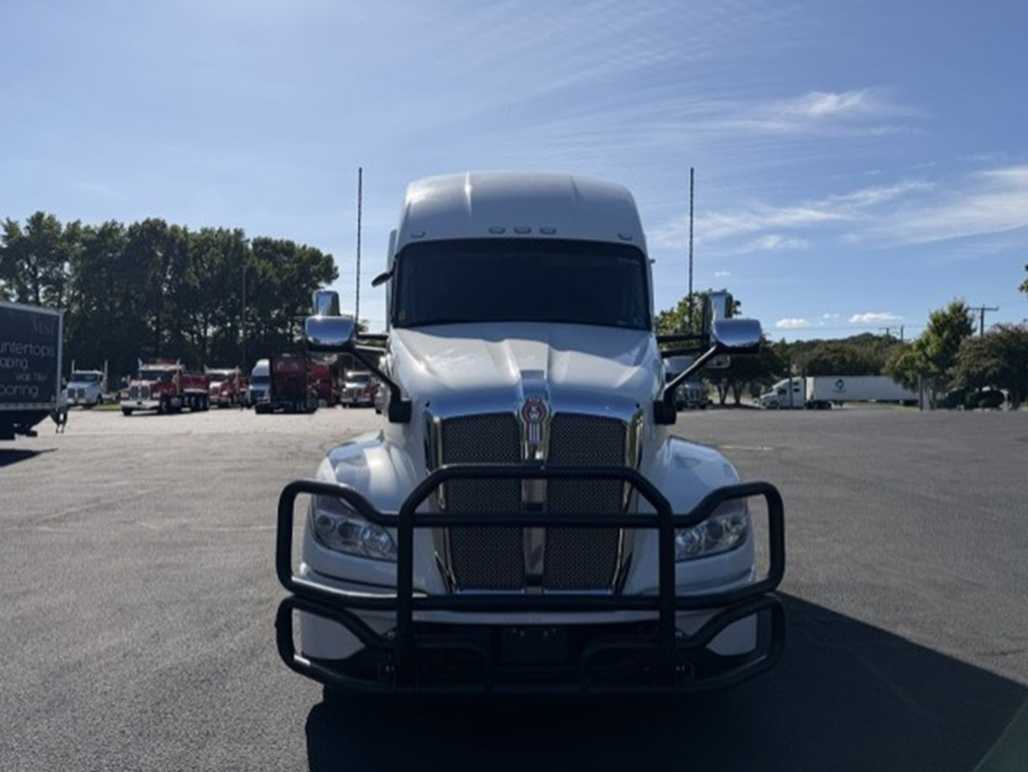 2023 Kenworth T680 Next Gen PJ257291U-03 2023 Kenworth T680 Next Gen PJ257291U-03