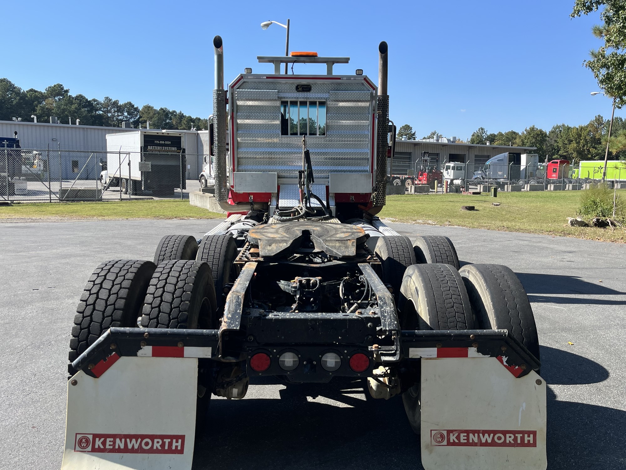 2024 Kenworth T880 2024 Kenworth T880 - image 5 of 6