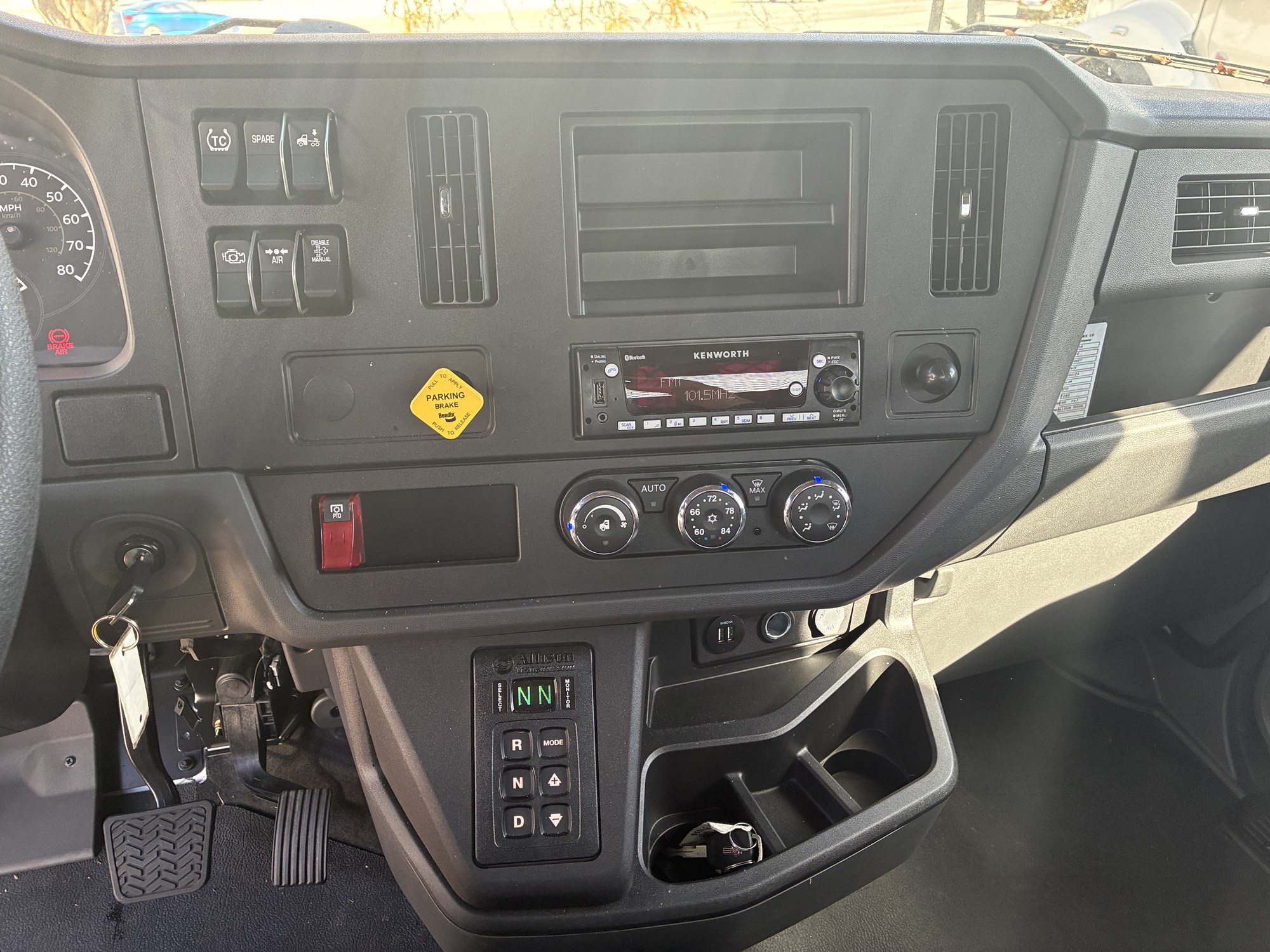 2025 Kenworth T880 SJ180826-08 2025 Kenworth T880 SJ180826-08
